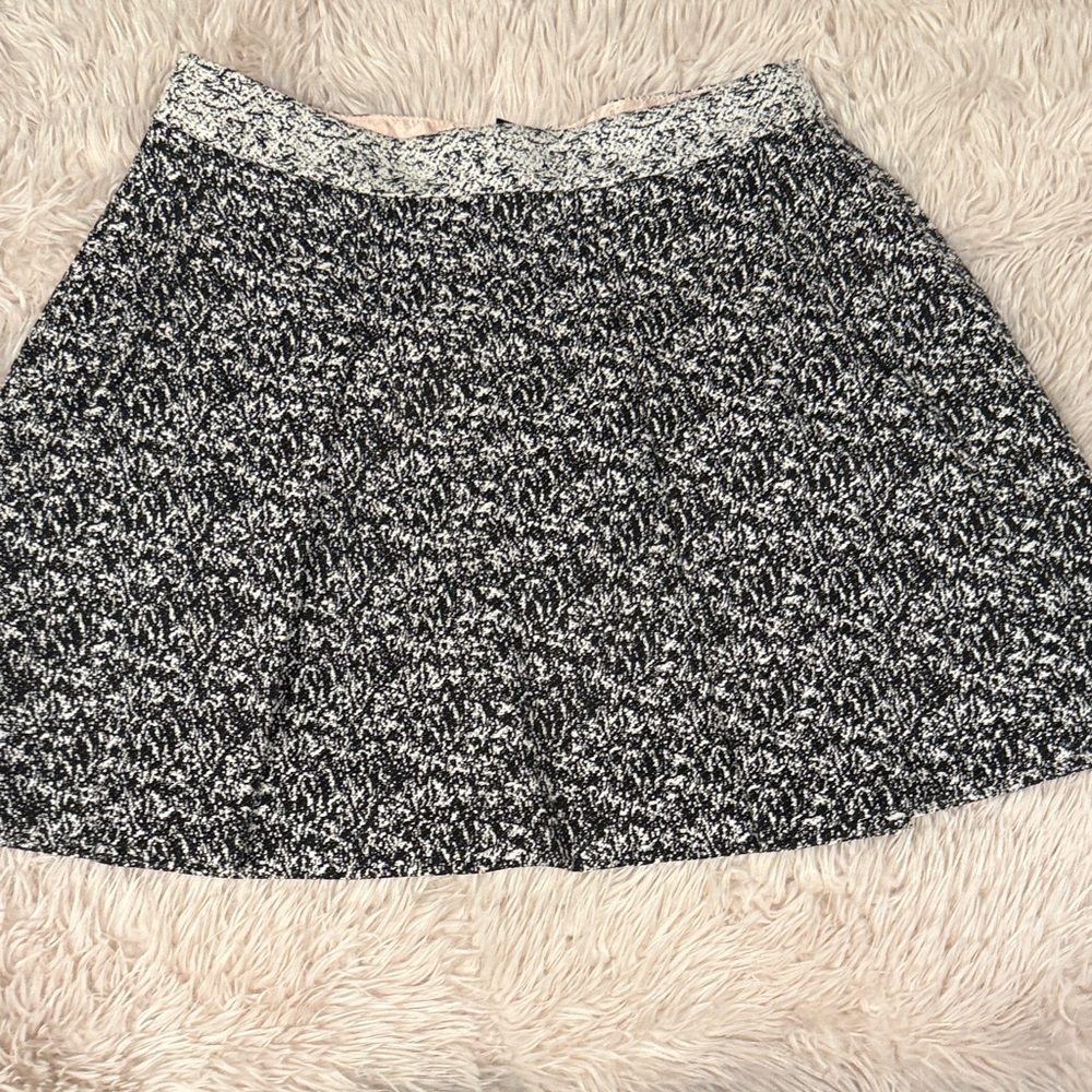 Banana Republic Black and White A-Line Skirt